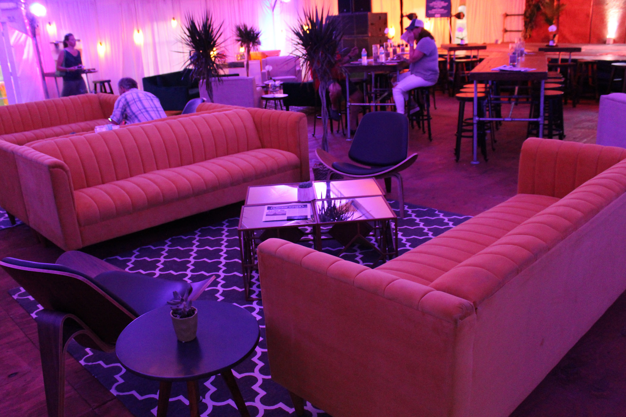 Lounge 1